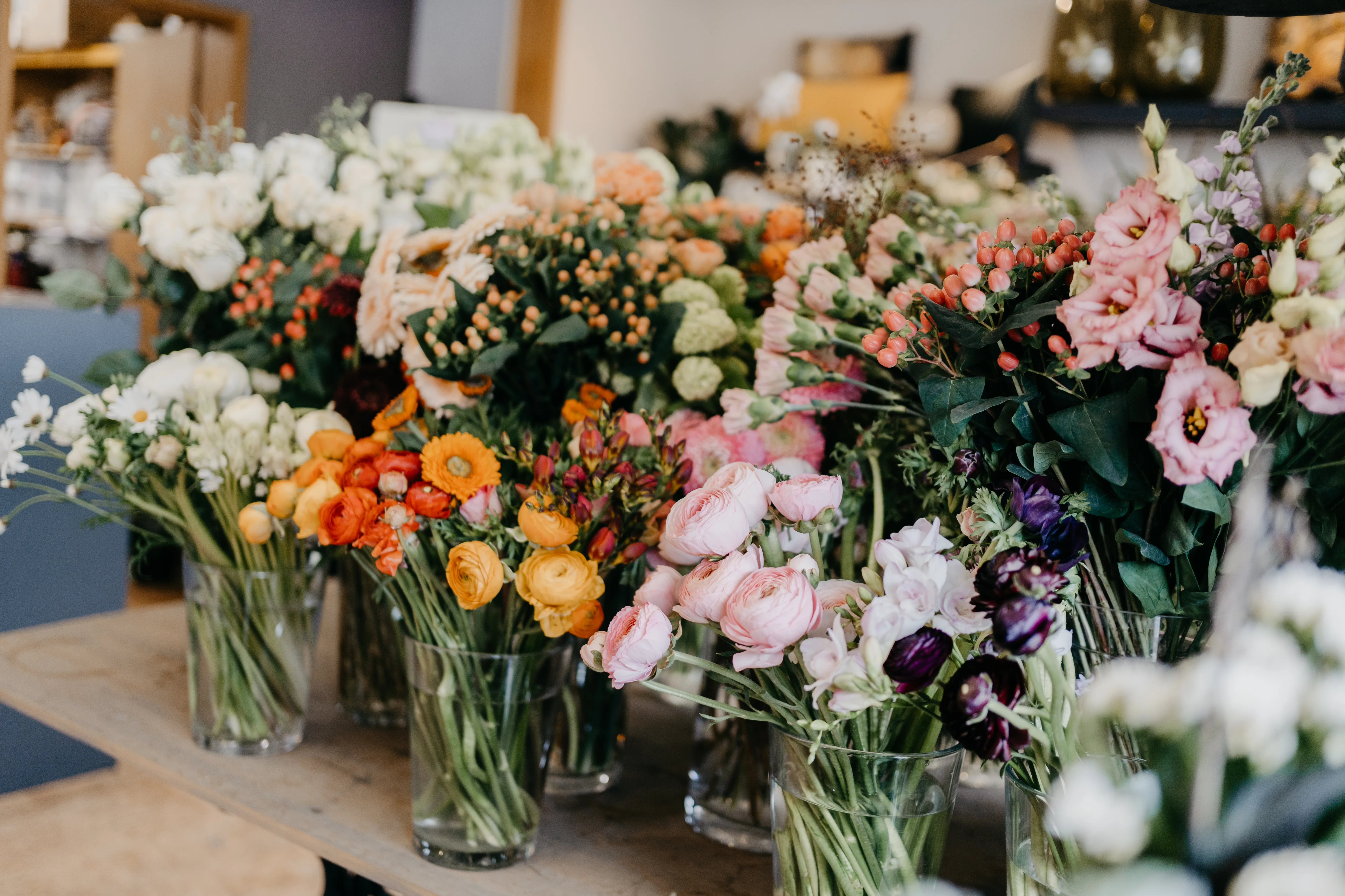 FRISCHE BLUMEN & KREATIVE FLORISTIK